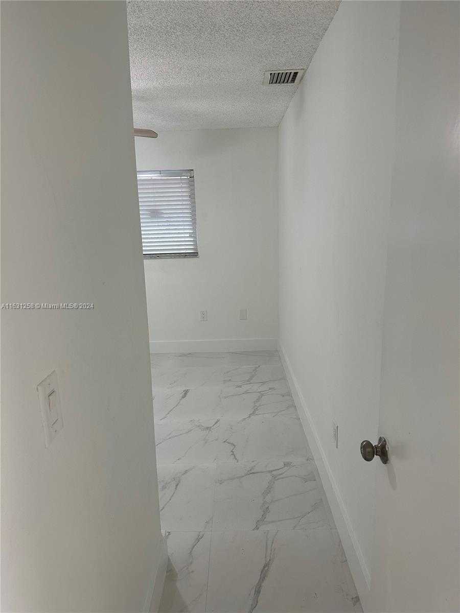Small Image of 324 EAST 34TH ST #2, Hialeah Number 26