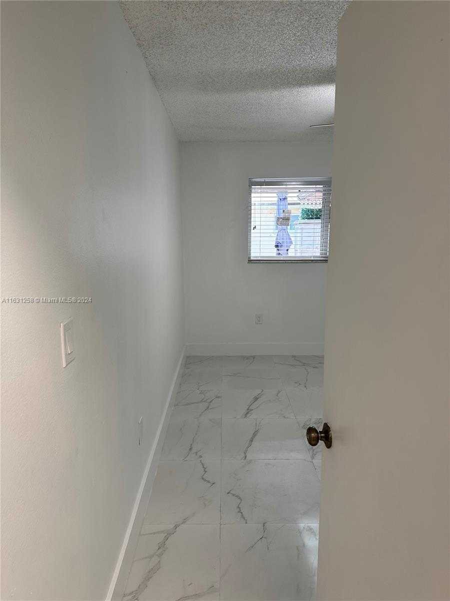 Small Image of 324 EAST 34TH ST #2, Hialeah Number 29