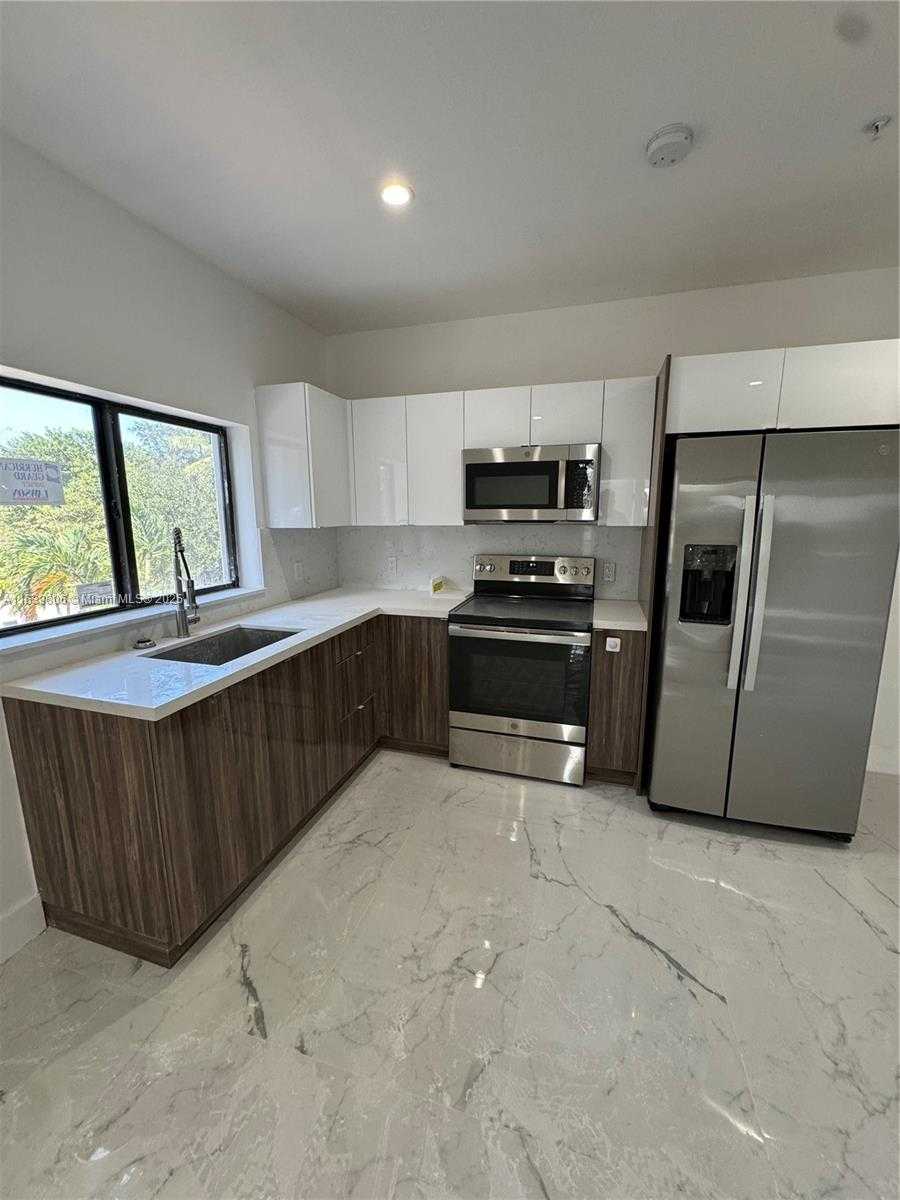 Small Image of 9748 NORTH WEST 26TH AVE #8, Miami Number 15
