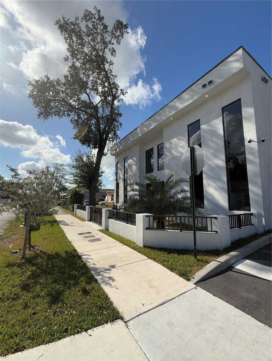 Small Image of 9748 NORTH WEST 26TH AVE #8, Miami Number 5
