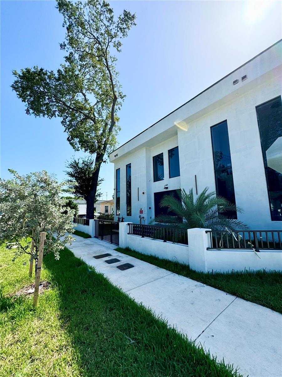 Small Image of 9748 NORTH WEST 26TH AVE #8, Miami Number 6