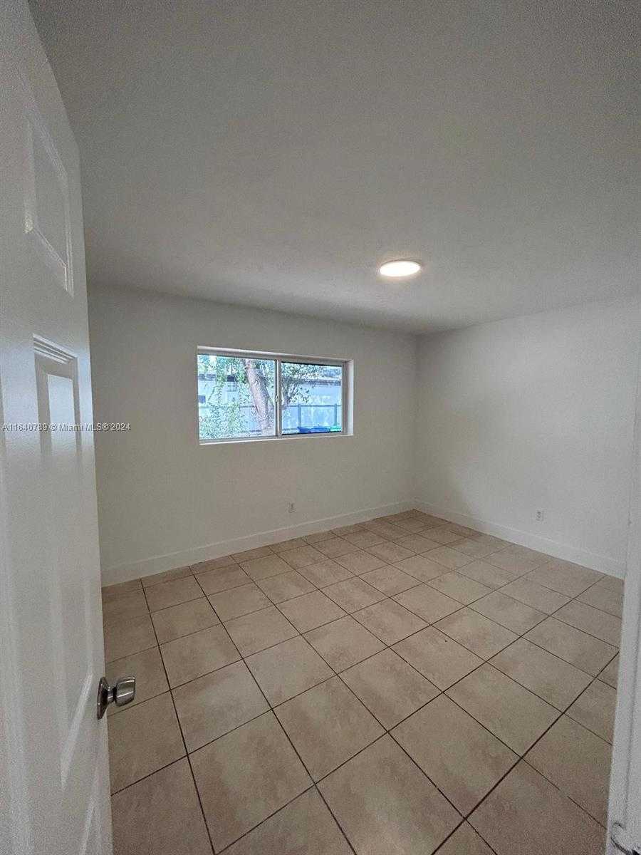 Small Image of 1128 NORTH WEST 76TH ST #2, Miami Number 15