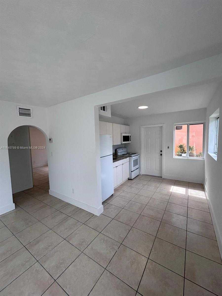 Small Image of 1128 NORTH WEST 76TH ST #2, Miami Number 8