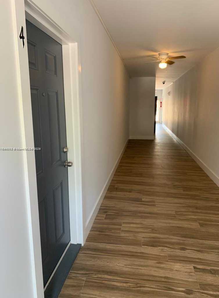 Small Image of 2500 NORTH EAST 192ND ST, Miami Number 22