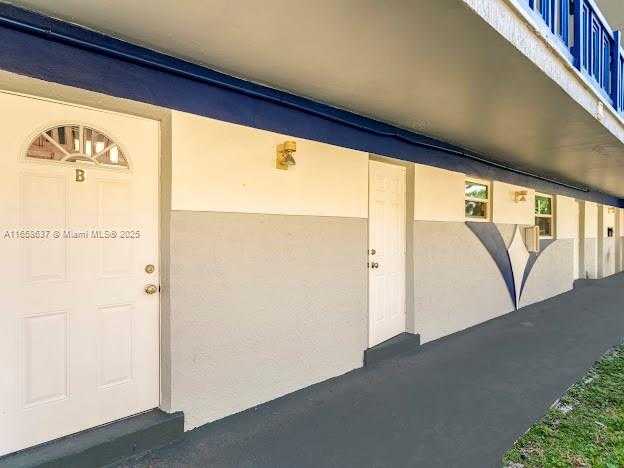 Small Image of 640 SOUTH WEST 16TH AVE, Fort Lauderdale Number 21