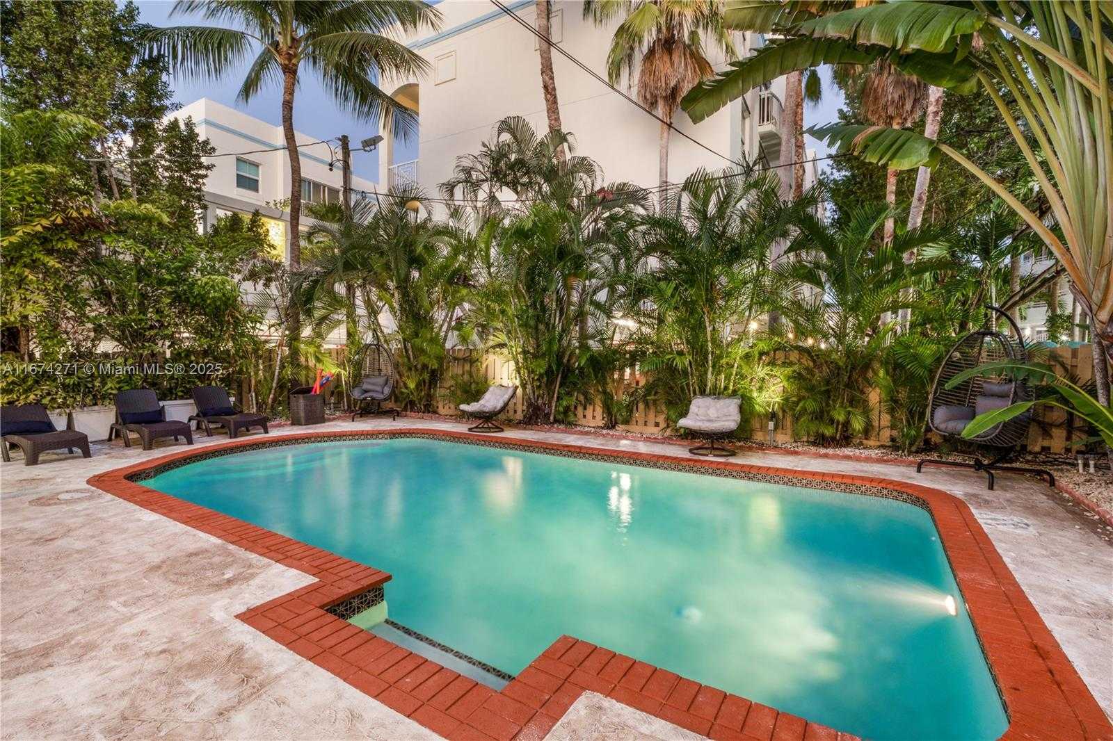 Small Image of 9165 HARDING AVE #2, Surfside Number 19