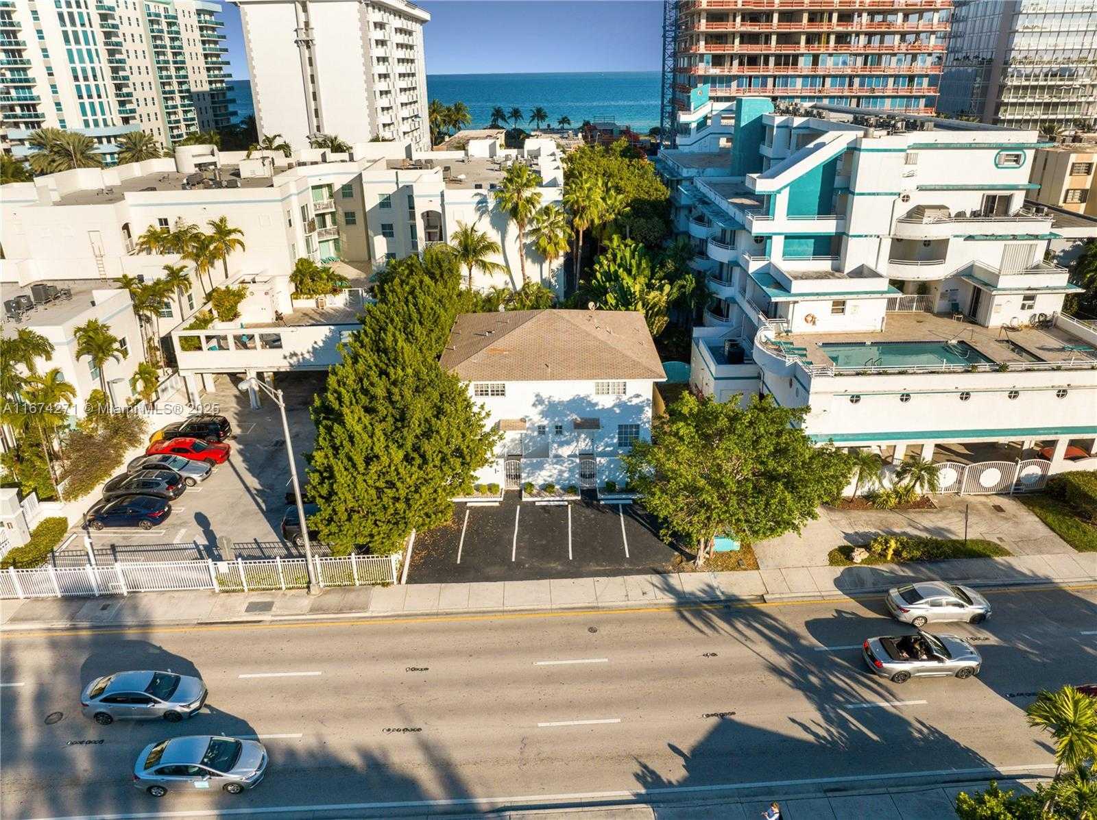 Small Image of 9165 HARDING AVE #2, Surfside Number 3