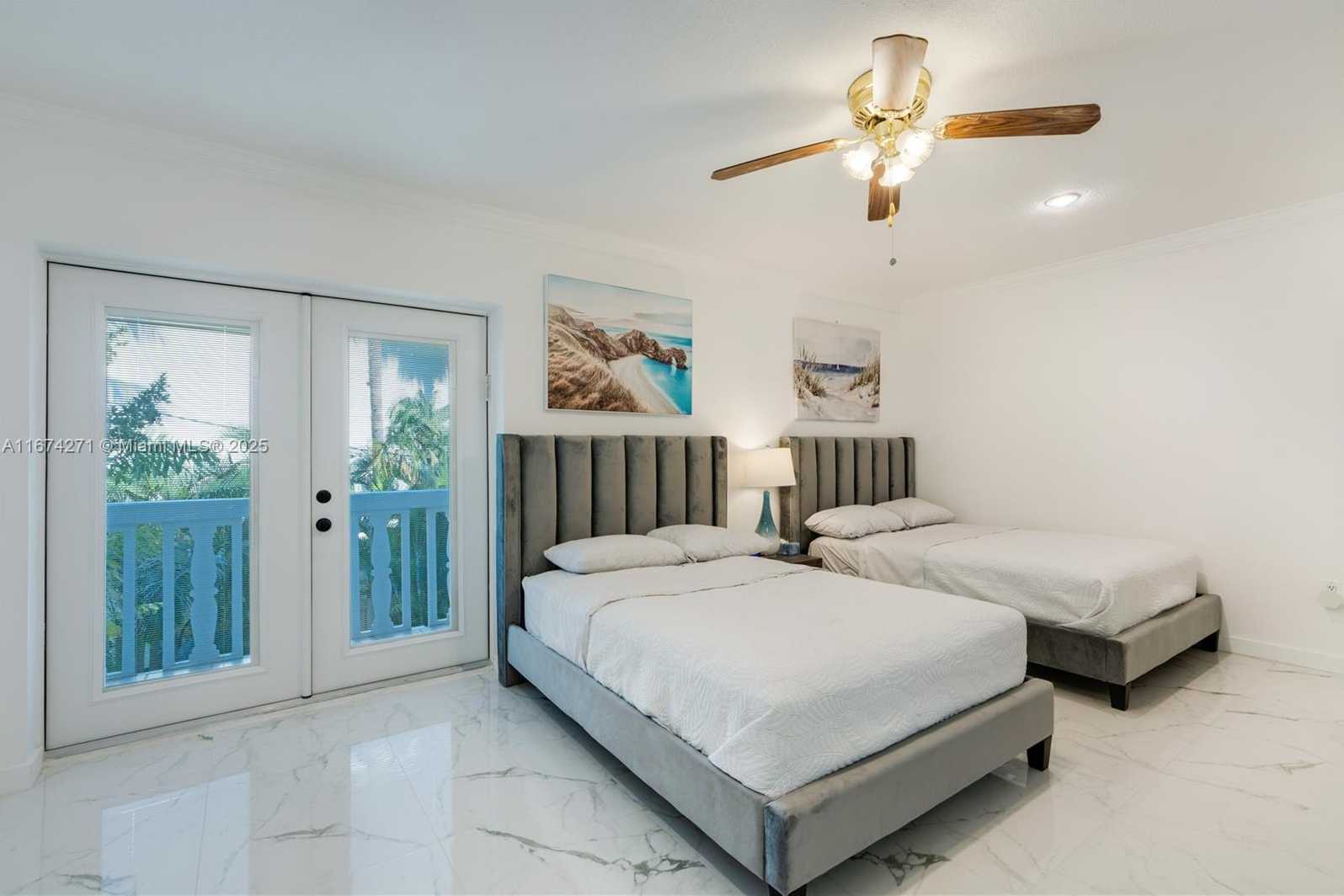 Small Image of 9165 HARDING AVE #2, Surfside Number 42