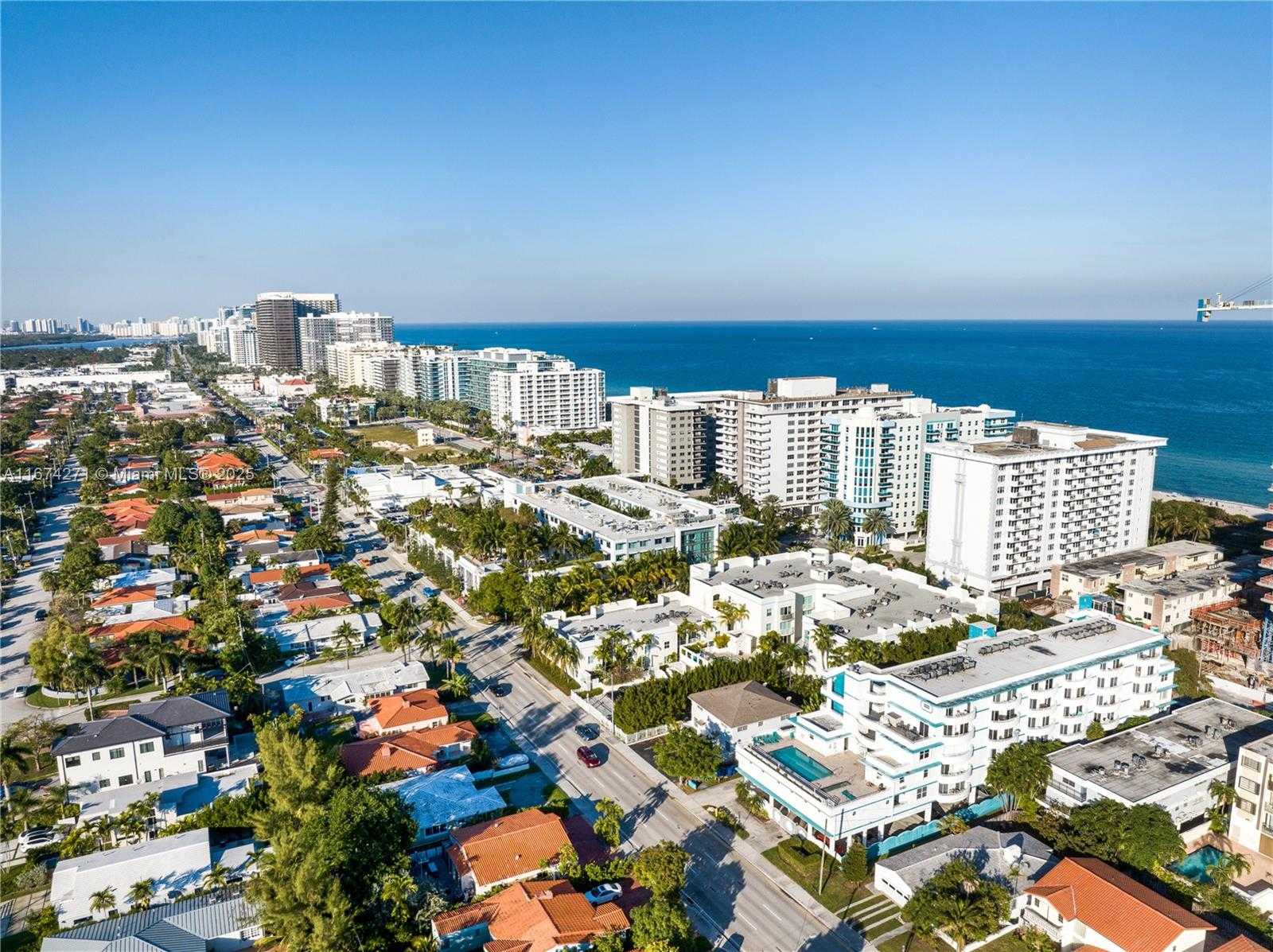 Small Image of 9165 HARDING AVE #2, Surfside Number 6