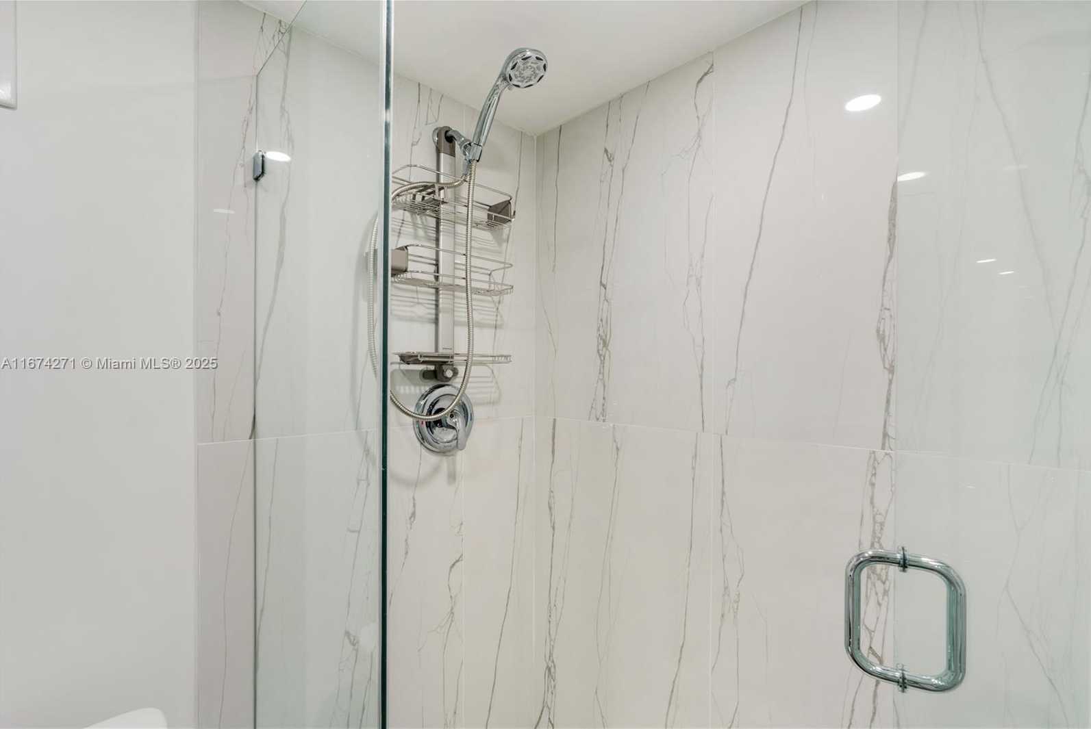 Small Image of 9165 HARDING AVE #2, Surfside Number 69