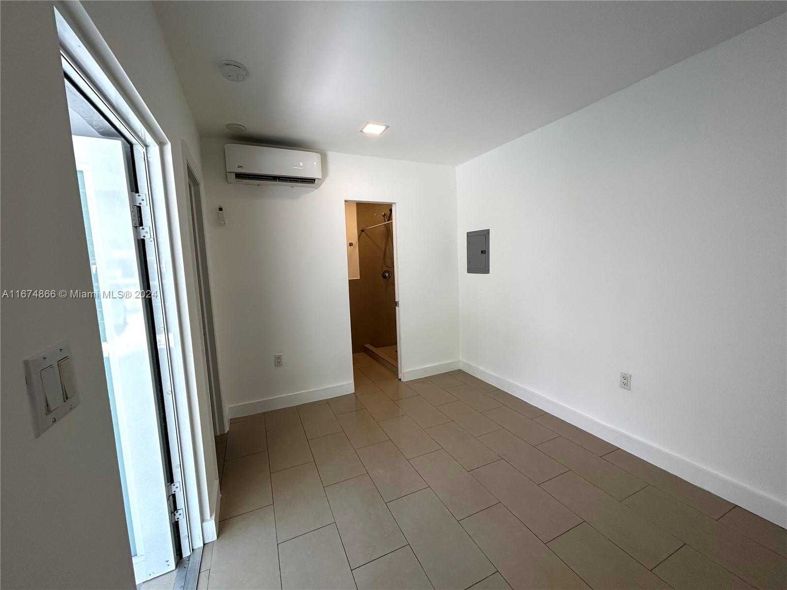 Small Image of 242 NE 55th Terrace, Miami, FL 33137, USA Number 21