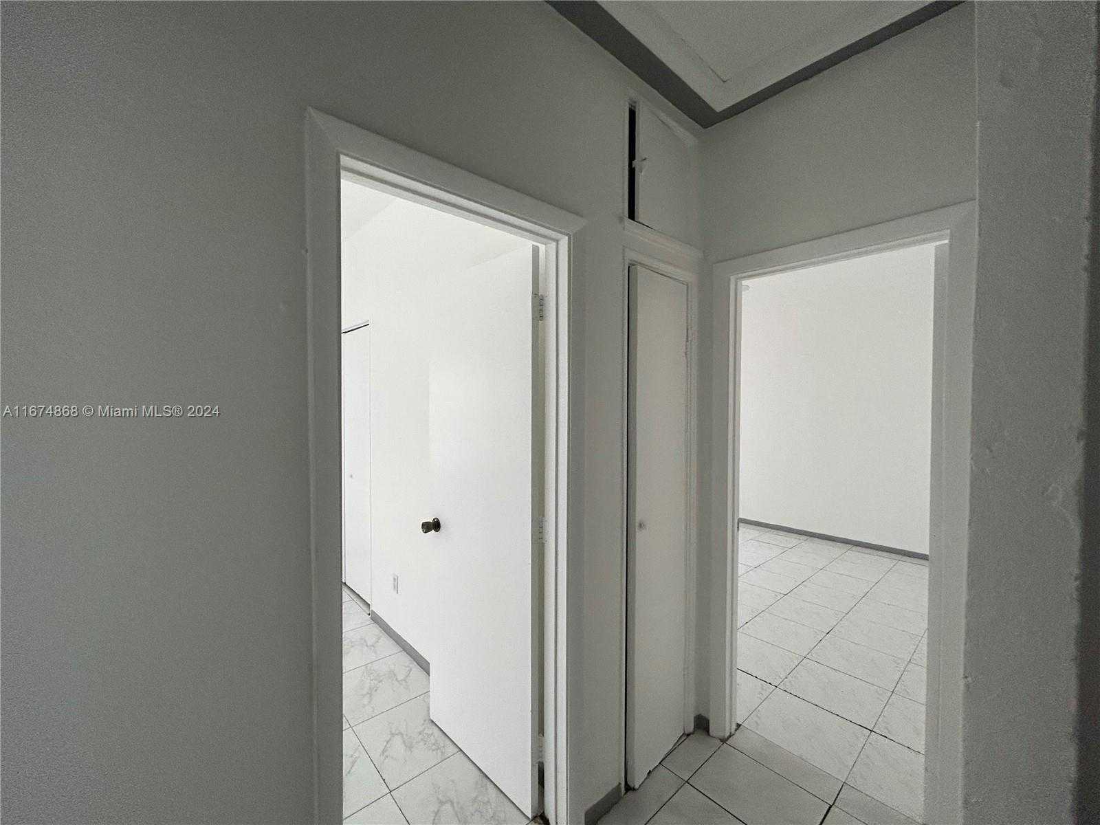 Small Image of 15 NORTH EAST 70TH ST, Miami Number 10