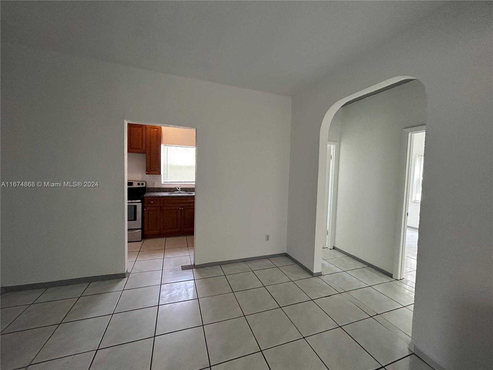 Small Image of 15 NORTH EAST 70TH ST, Miami Number 8