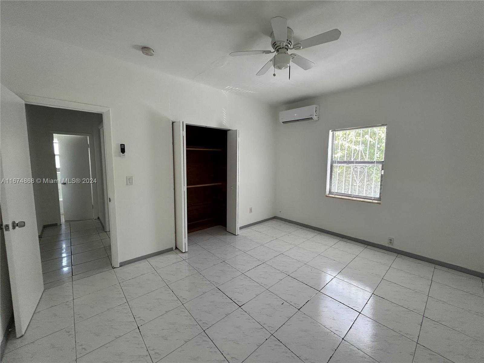 Small Image of 15 NORTH EAST 70TH ST, Miami Number 9