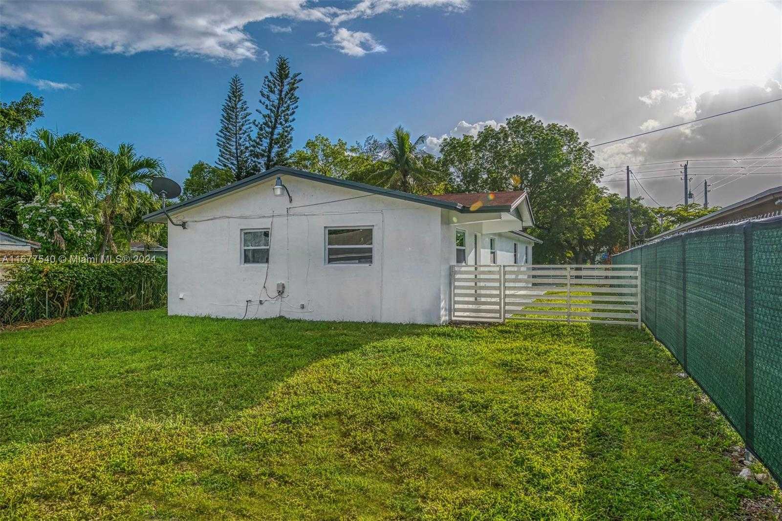Small Image of 5037 NORTH WEST 5TH AVE #2, Miami Number 17