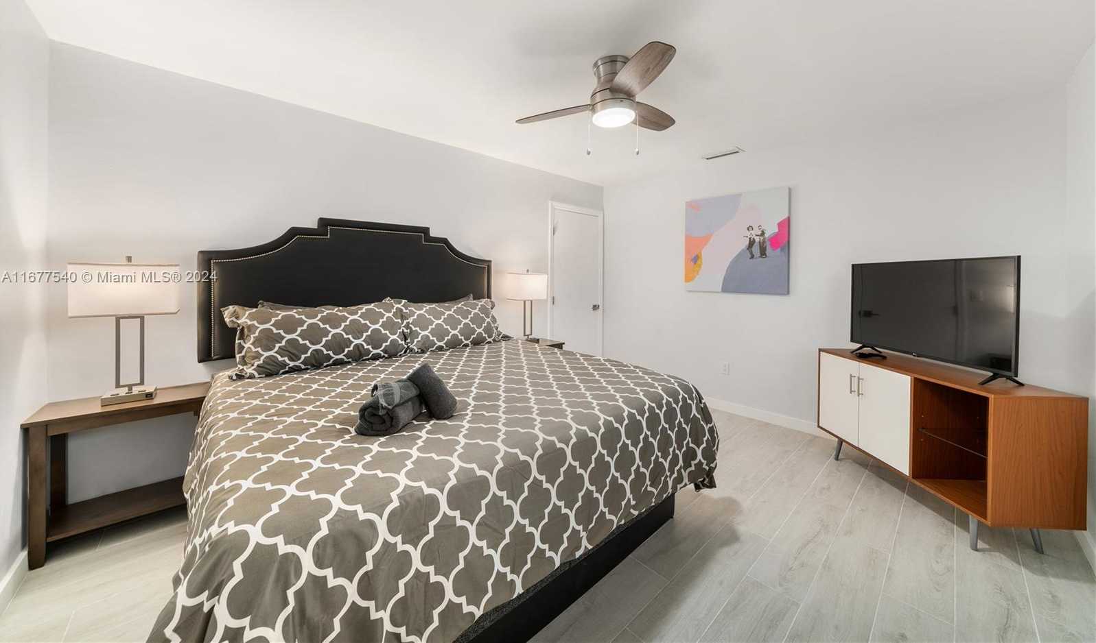 Small Image of 5037 NORTH WEST 5TH AVE #2, Miami Number 32