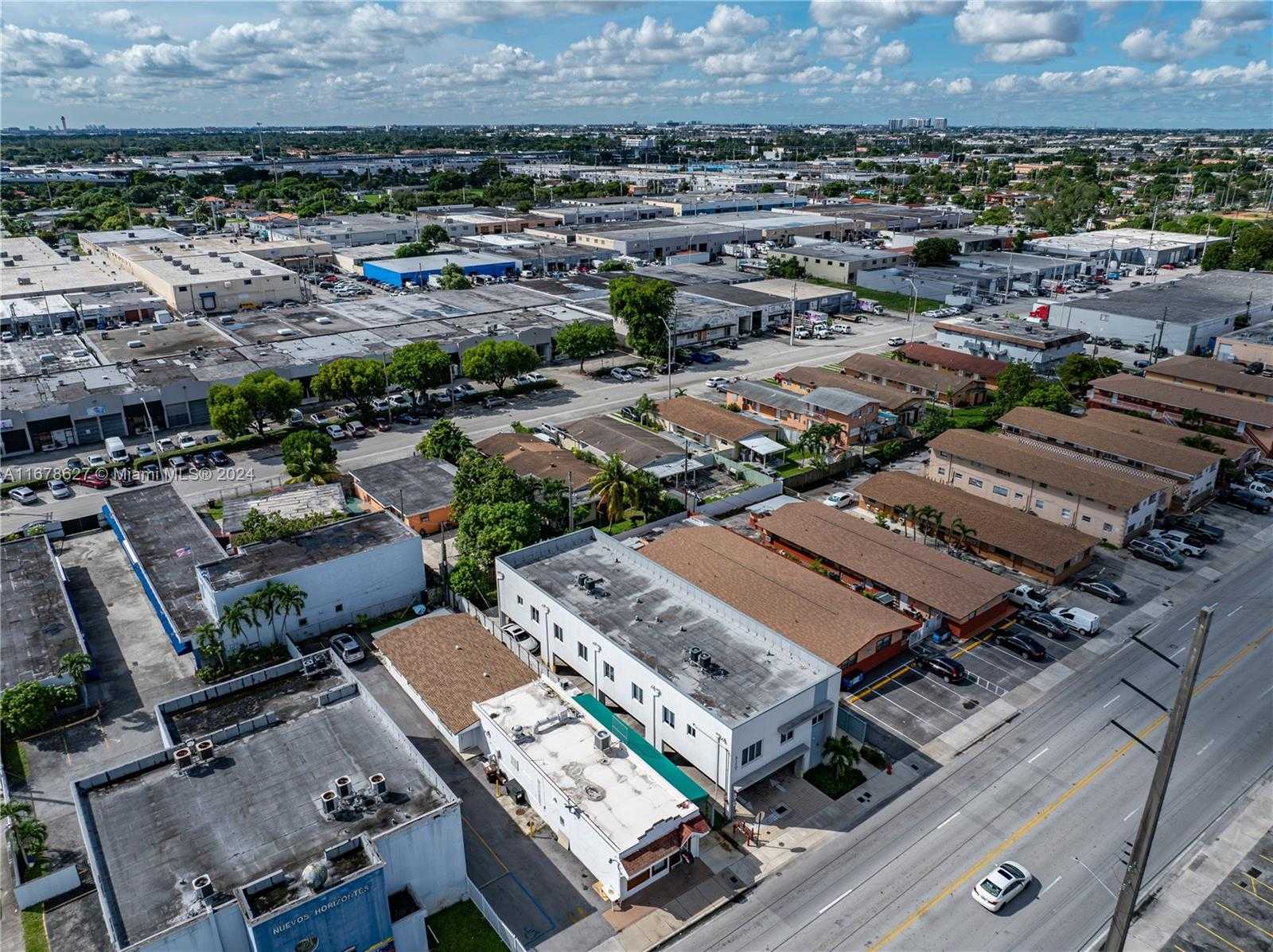 Small Image of 620 WEST 29TH ST, Hialeah Number 14