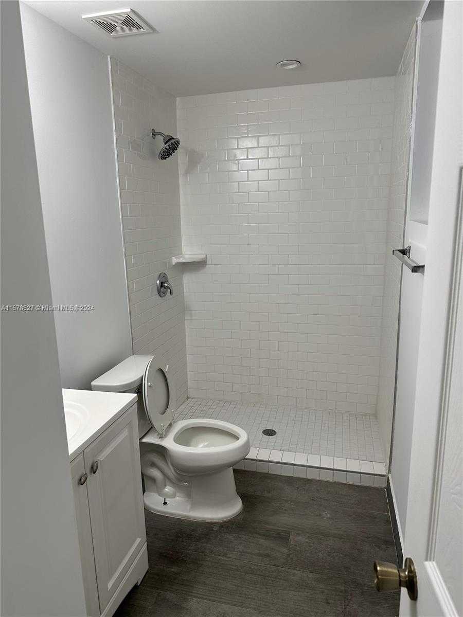 Small Image of 620 WEST 29TH ST, Hialeah Number 20