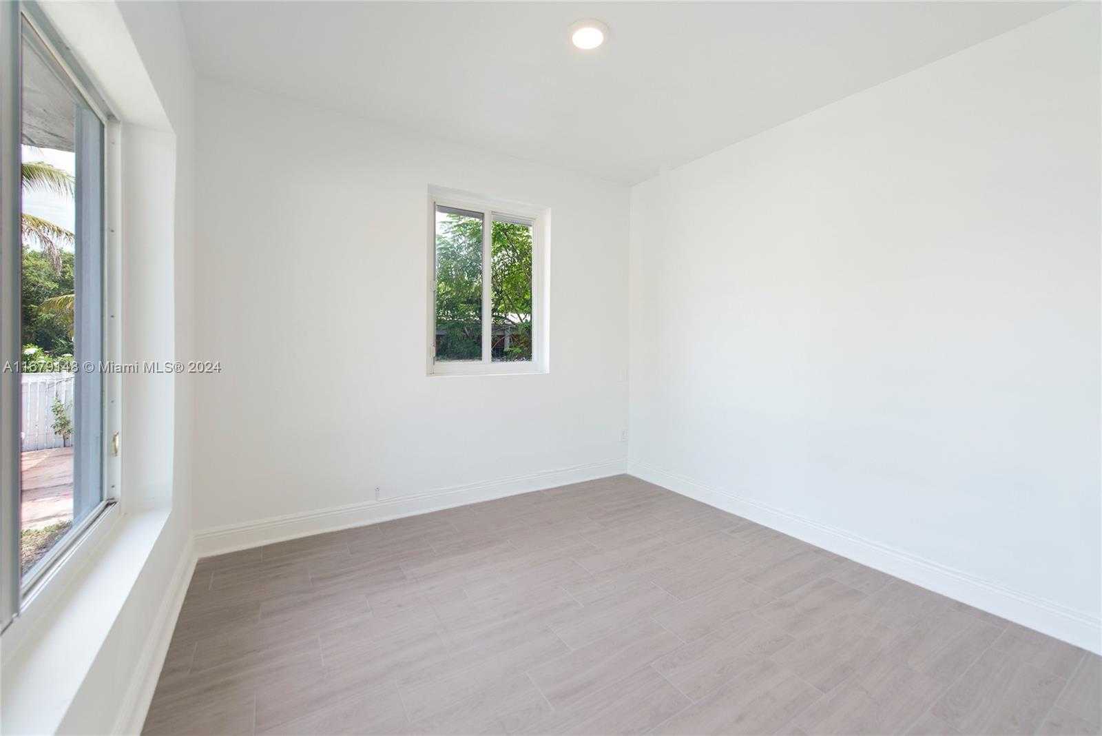 Small Image of 11515 NORTH EAST 12TH AVE #2, Miami Number 13