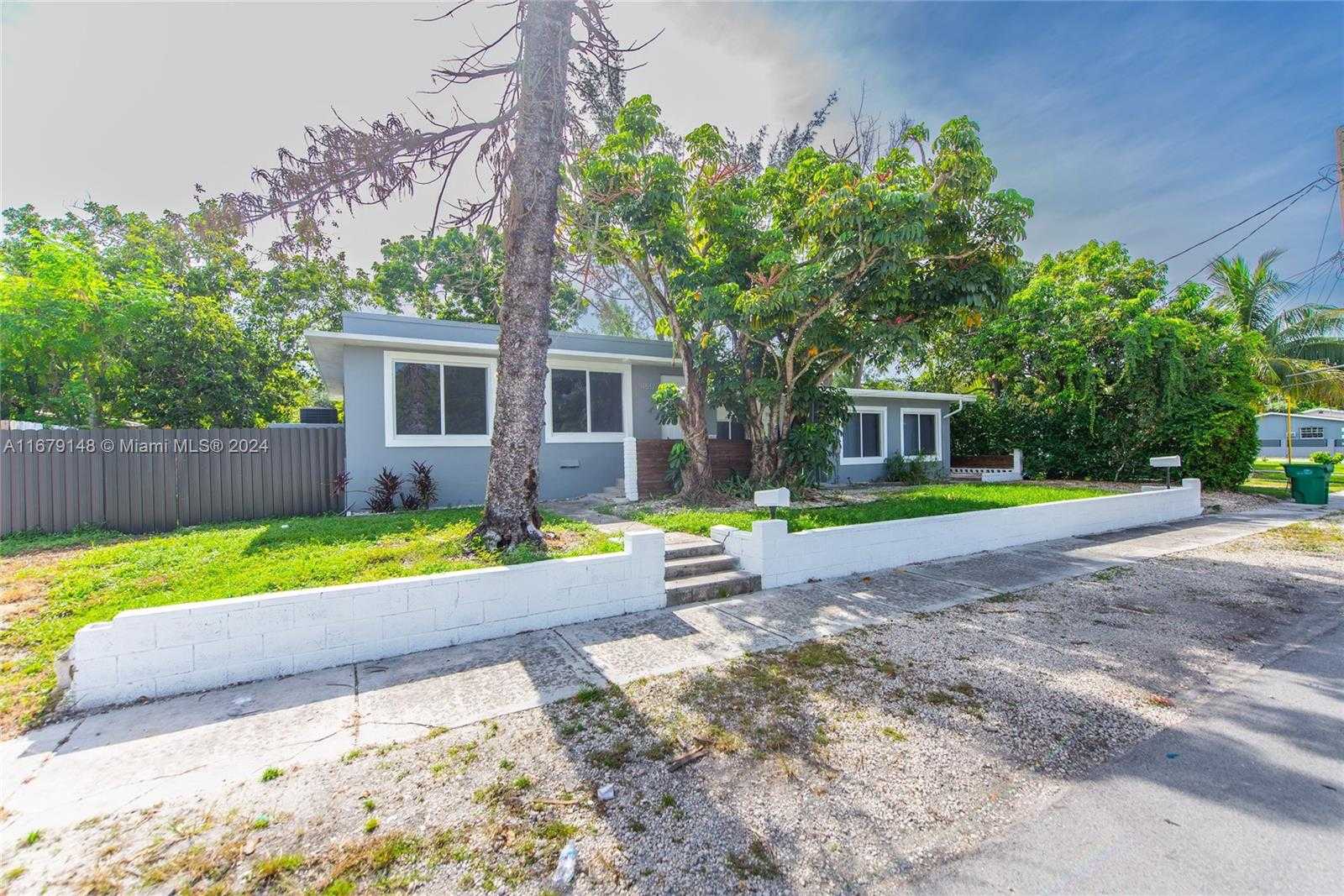 Small Image of 11515 NORTH EAST 12TH AVE #2, Miami Number 8