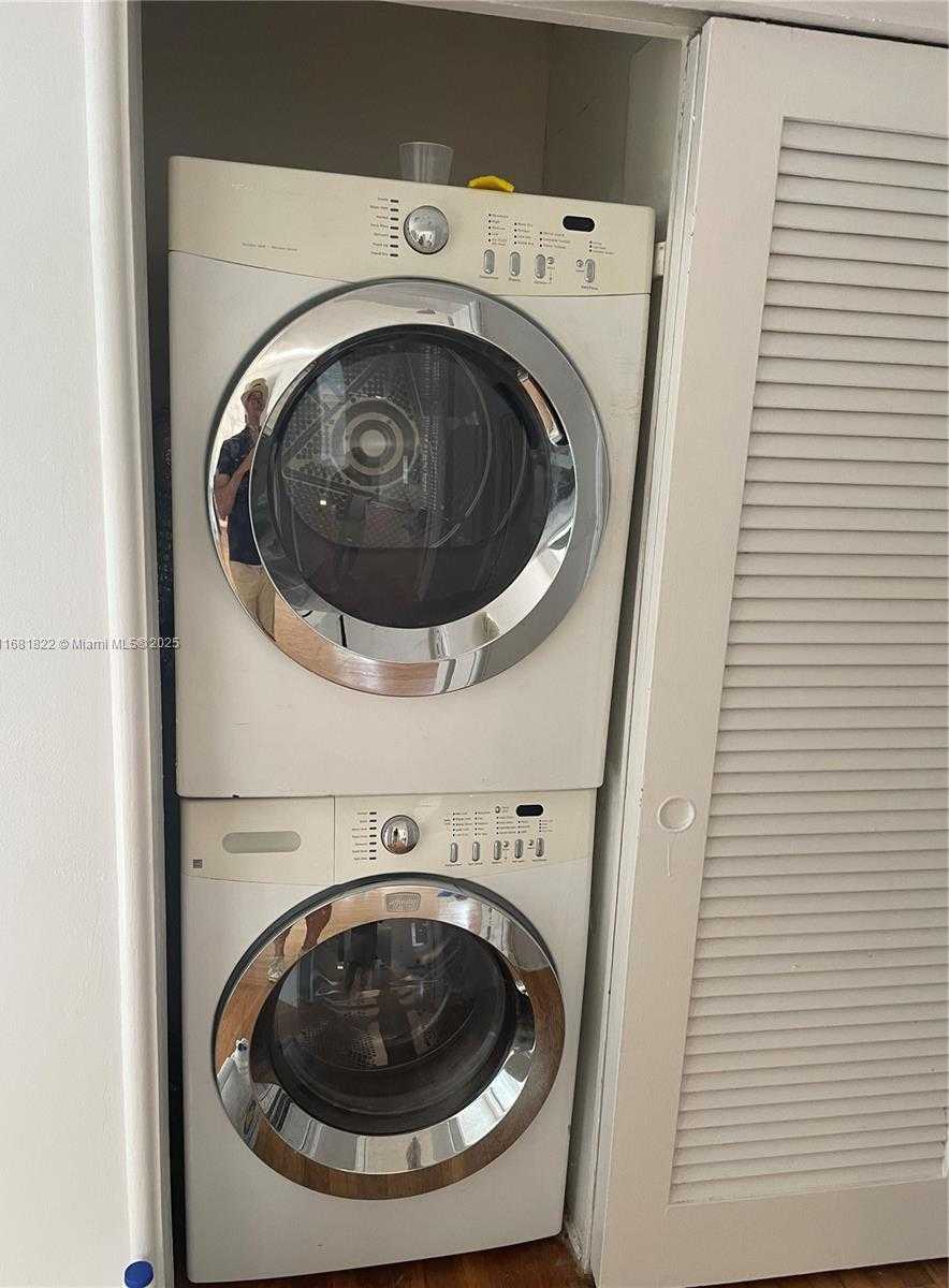 Small Image of 3921 NORTH MERIDIAN AVE #4, Miami Beach Number 26