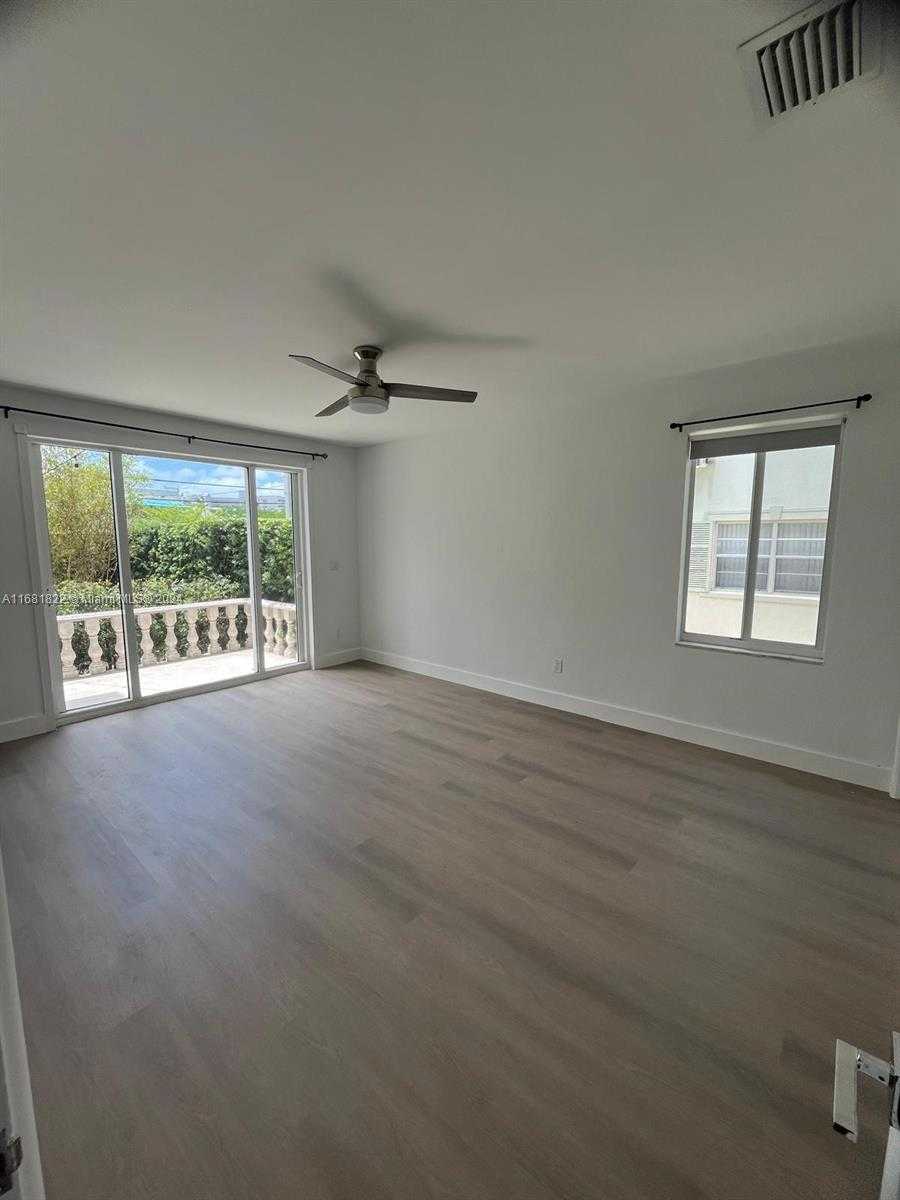 Small Image of 3921 NORTH MERIDIAN AVE #4, Miami Beach Number 36