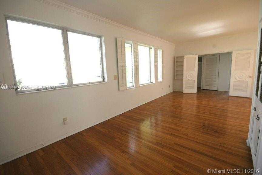 Small Image of 3921 NORTH MERIDIAN AVE #4, Miami Beach Number 49