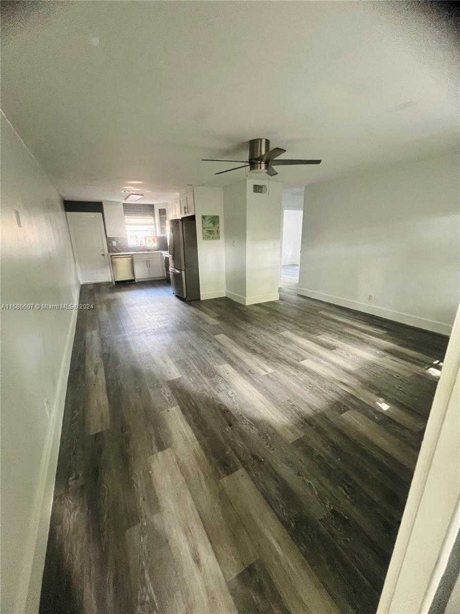 Small Image of 2350 SOUTH WEST 18TH TER, Fort Lauderdale Number 26