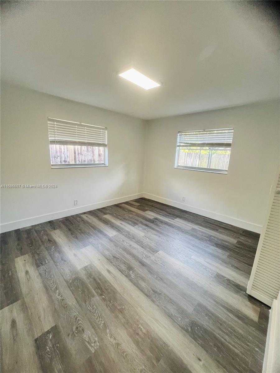Small Image of 2350 SOUTH WEST 18TH TER, Fort Lauderdale Number 38