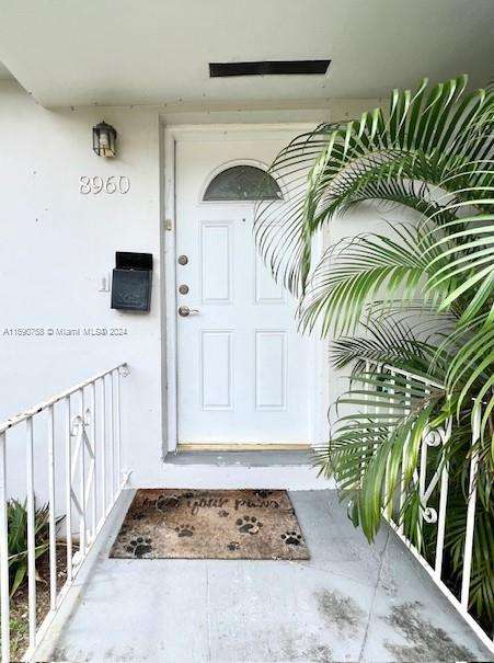 Small Image of 8960 NORTH EAST 2 AV #2, El Portal Number 11