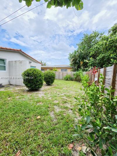Small Image of 8960 NORTH EAST 2 AV #2, El Portal Number 14