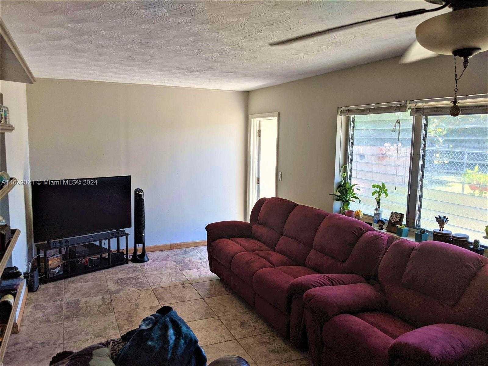 Small Image of 1026 NORTH EAST 9TH AVE, Fort Lauderdale Number 10