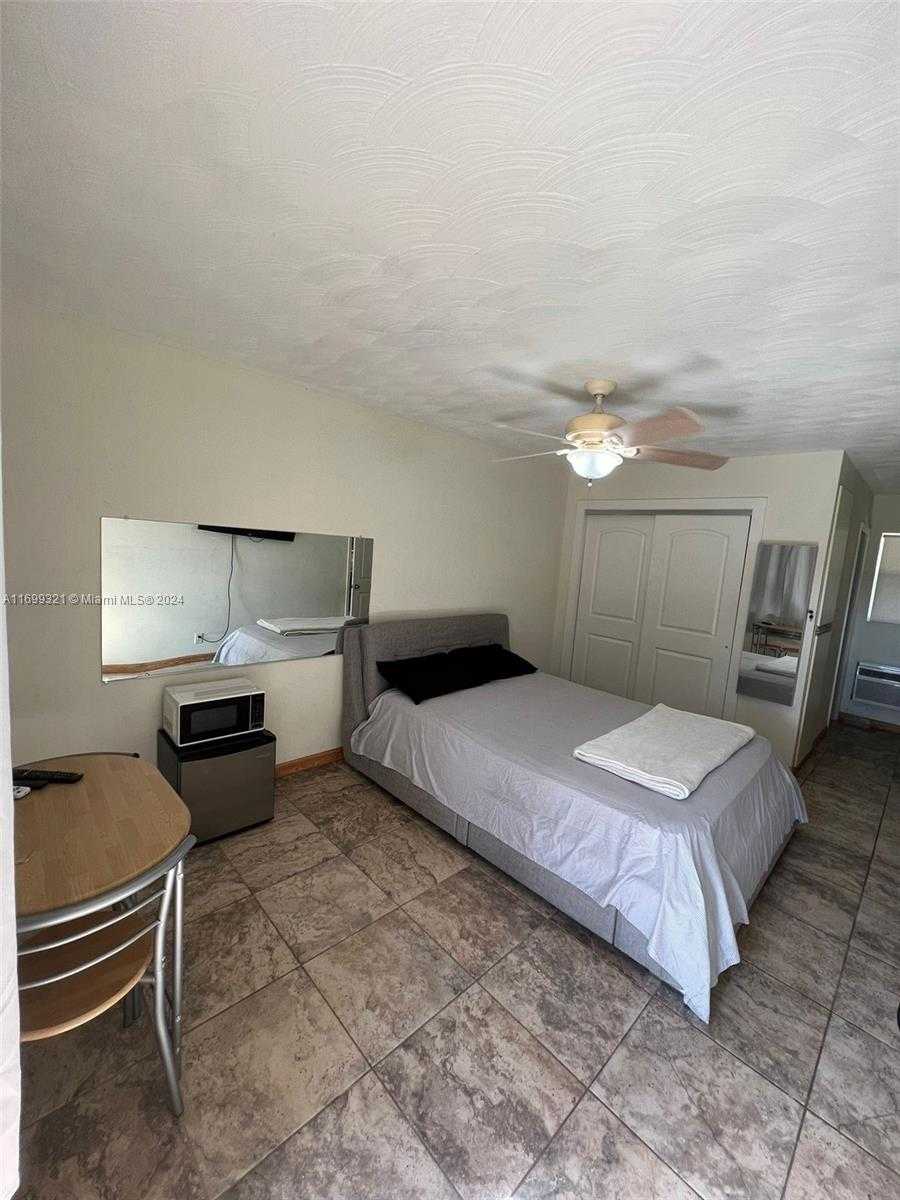 Small Image of 1026 NORTH EAST 9TH AVE, Fort Lauderdale Number 12