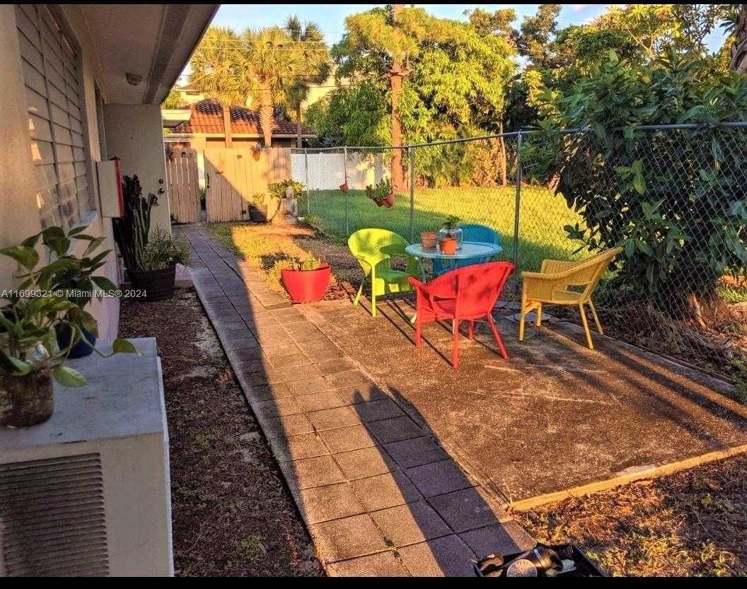 Small Image of 1026 NORTH EAST 9TH AVE, Fort Lauderdale Number 15