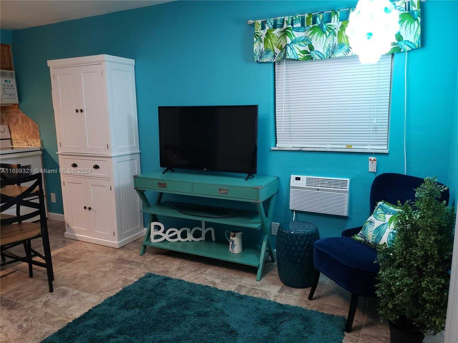 Small Image of 1026 NORTH EAST 9TH AVE, Fort Lauderdale Number 19