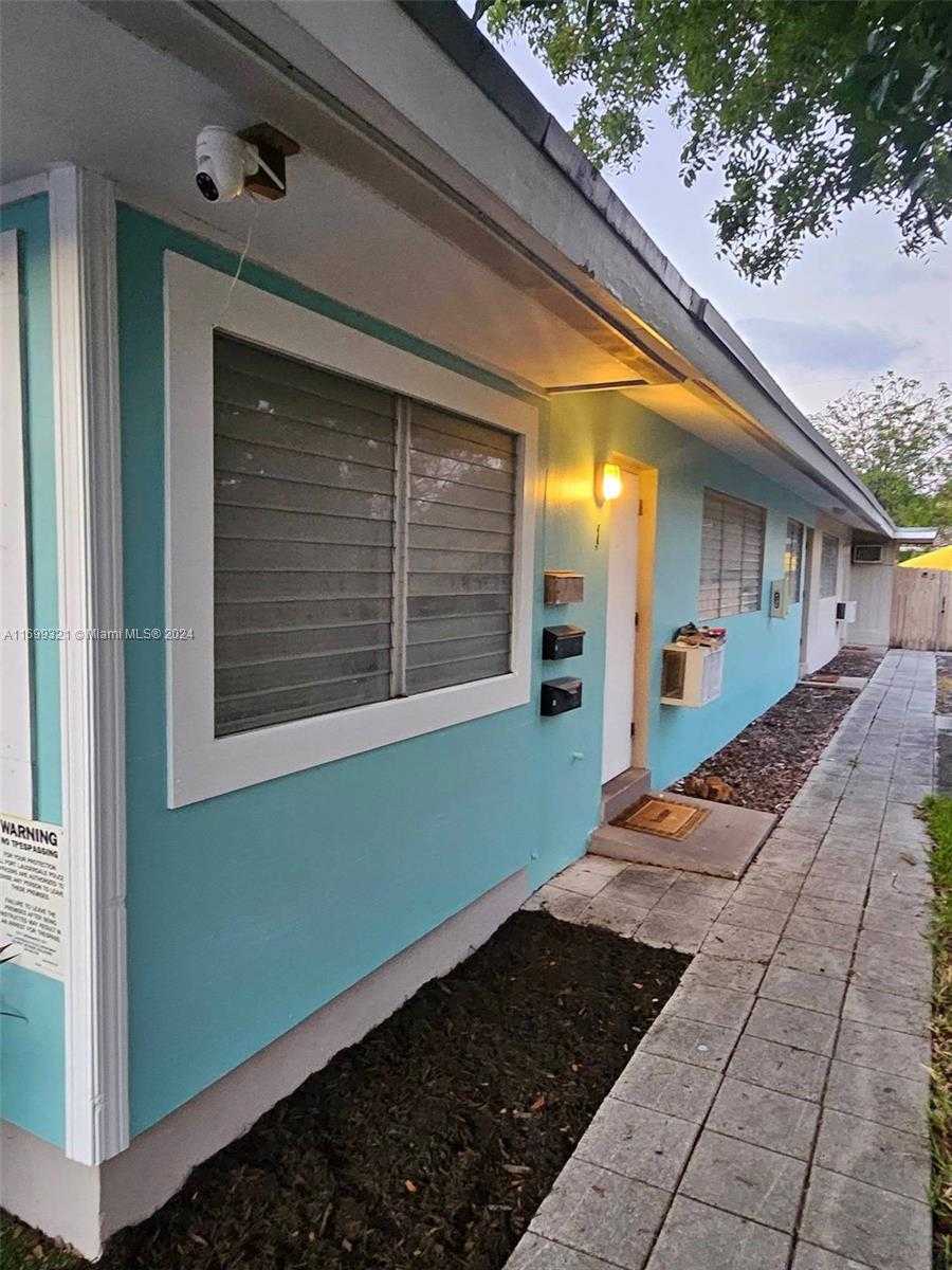 Small Image of 1026 NORTH EAST 9TH AVE, Fort Lauderdale Number 2