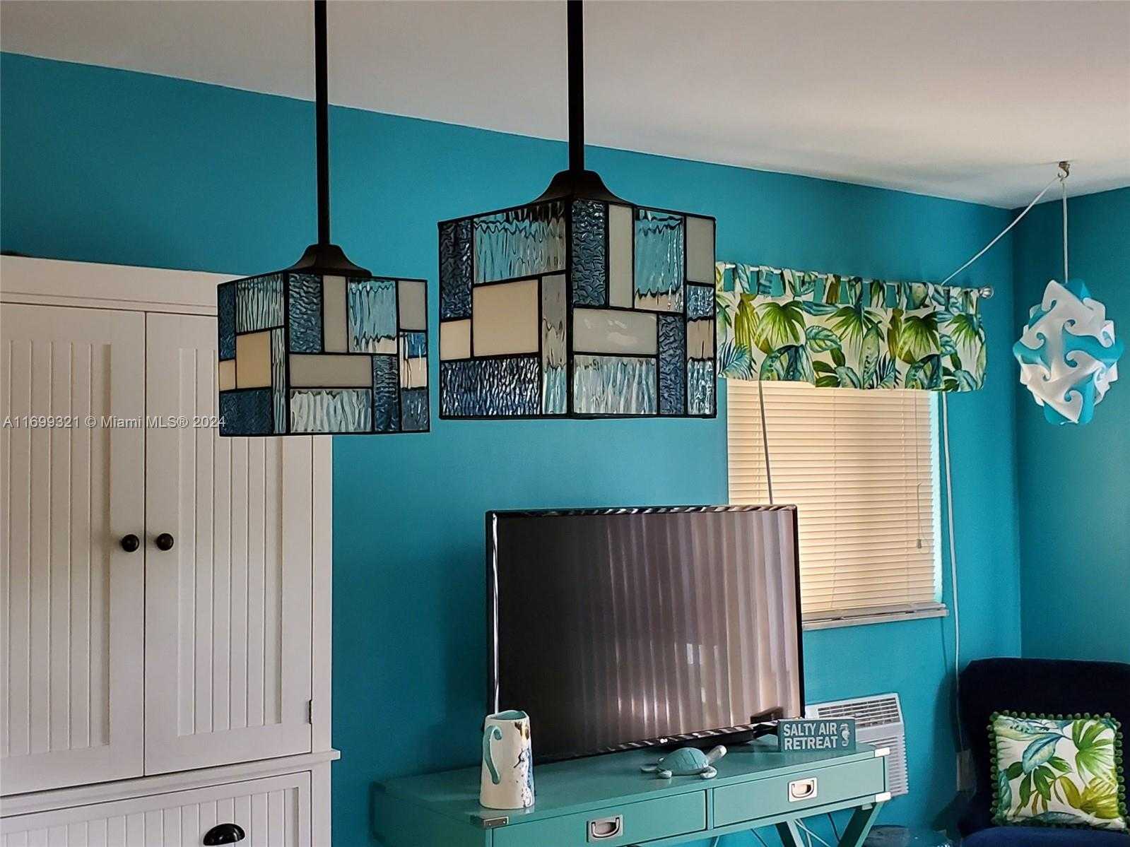 Small Image of 1026 NORTH EAST 9TH AVE, Fort Lauderdale Number 20