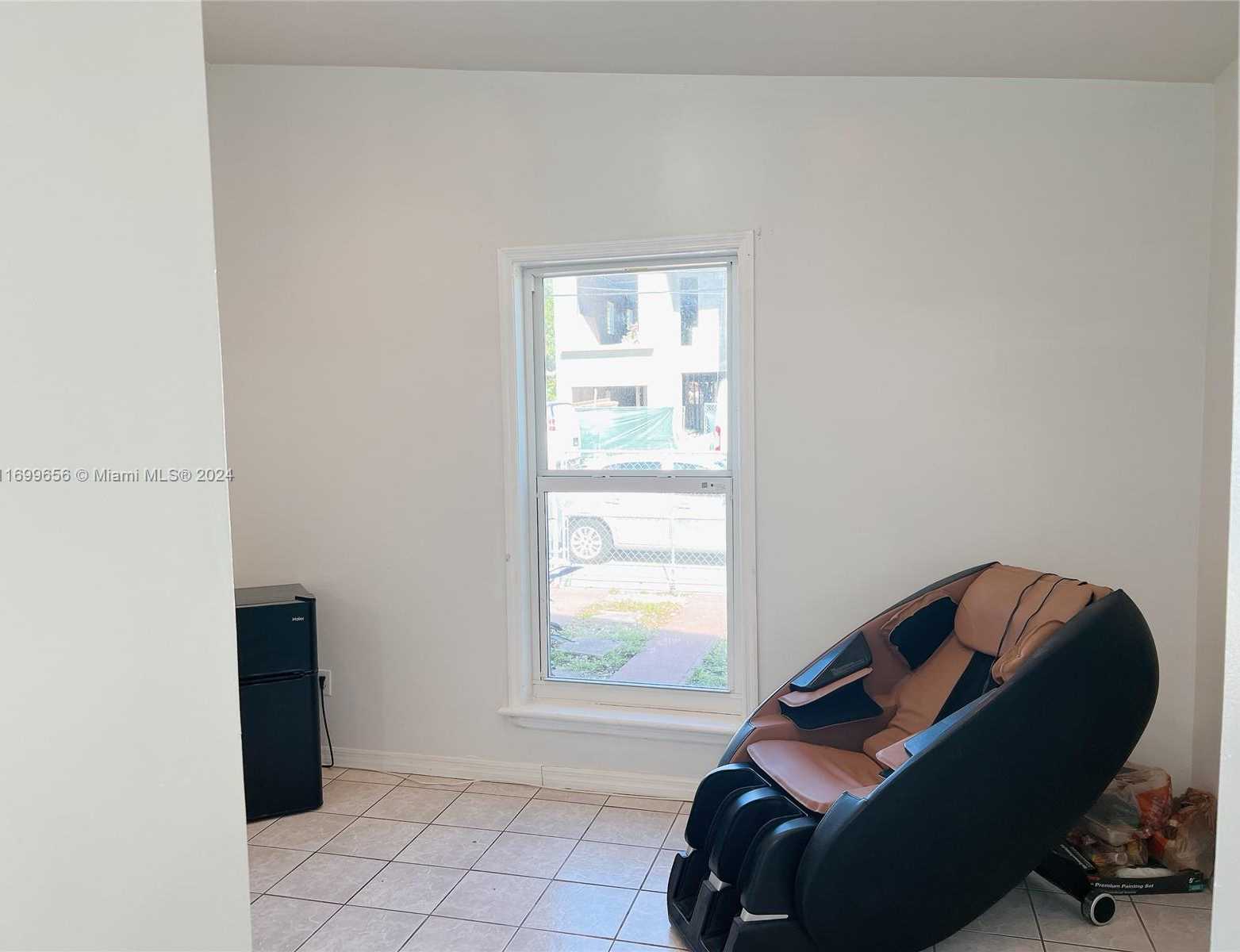 Small Image of 1428 SOUTH WEST 20TH ST, Miami Number 11
