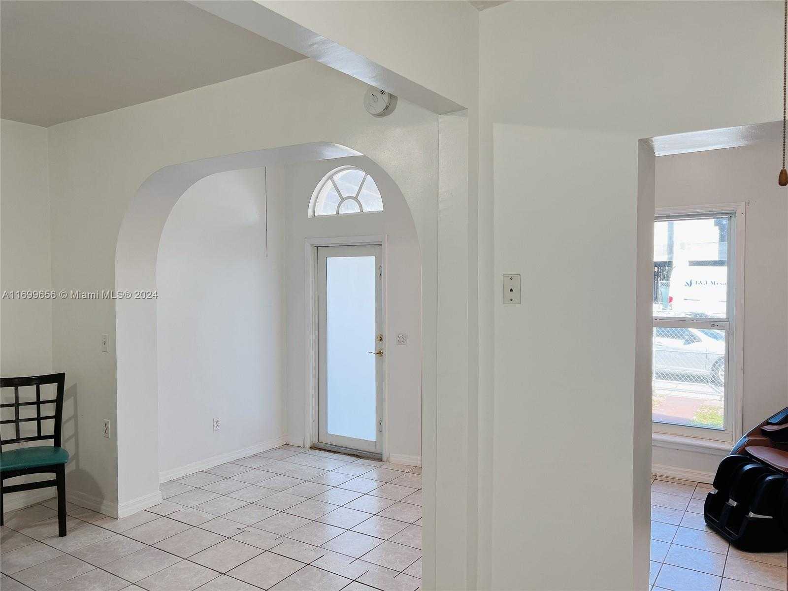 Small Image of 1428 SOUTH WEST 20TH ST, Miami Number 12
