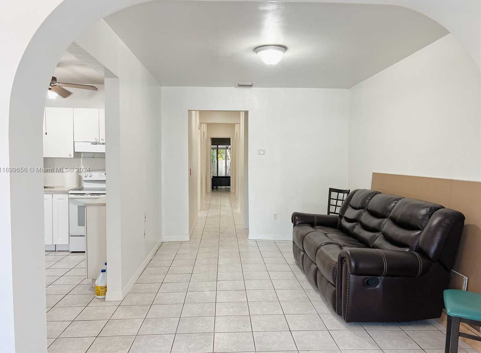 Small Image of 1428 SOUTH WEST 20TH ST, Miami Number 15