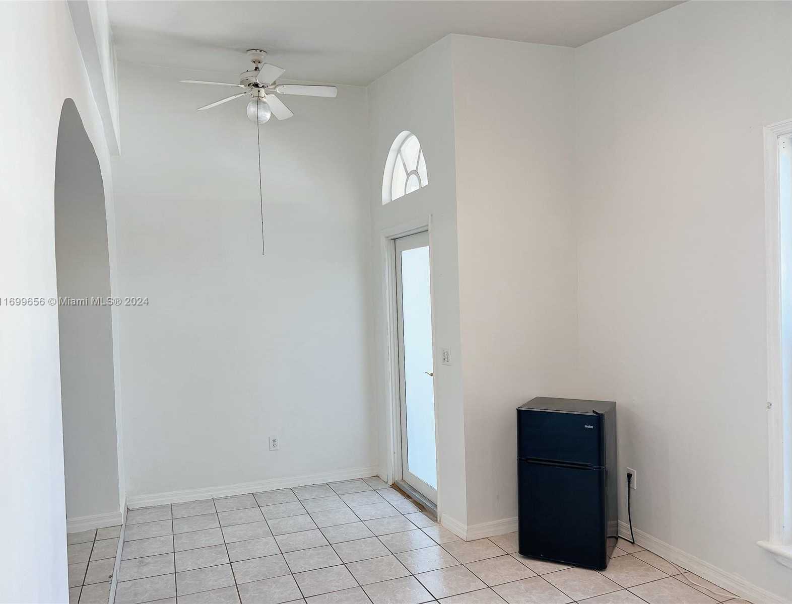 Small Image of 1428 SOUTH WEST 20TH ST, Miami Number 9