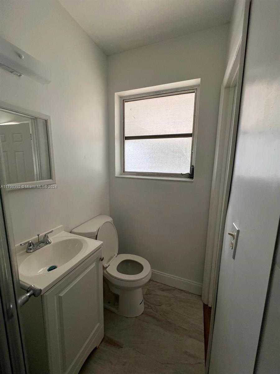 Small Image of 890 NORTH WEST 55TH ST, Miami Number 21