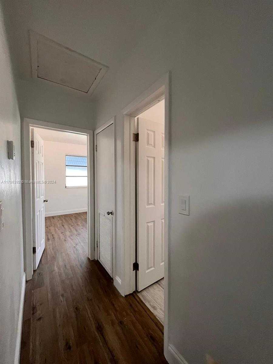 Small Image of 890 NORTH WEST 55TH ST, Miami Number 40