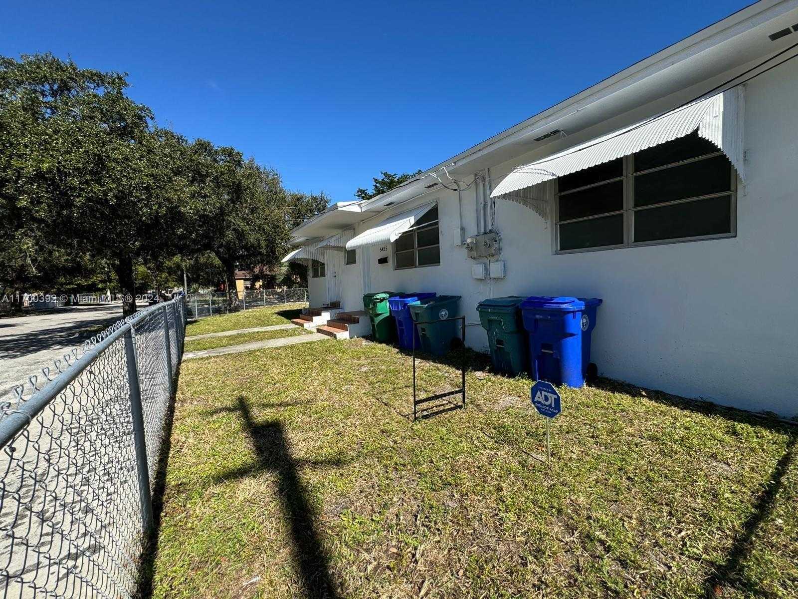 Small Image of 890 NORTH WEST 55TH ST, Miami Number 6