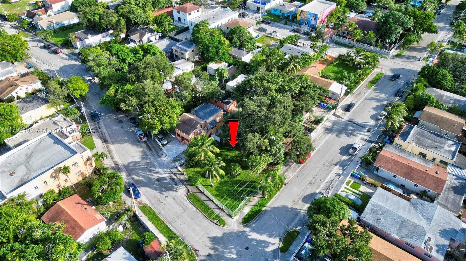 Small Image of 280 NORTH WEST 33RD ST #4, Miami Number 4