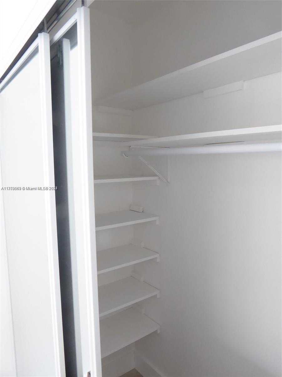 Small Image of 1000 7TH ST #10, Miami Beach Number 22