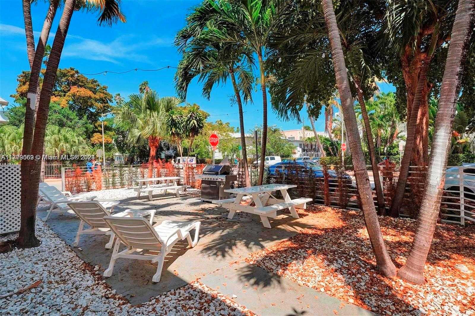 Small Image of 1000 7TH ST #10, Miami Beach Number 23