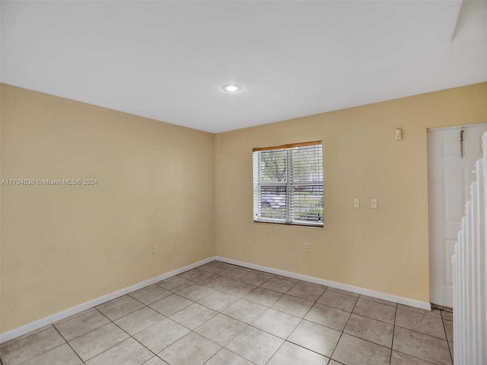 Small Image of 421 NORTH WEST 40TH CT #4, Oakland Park Number 16
