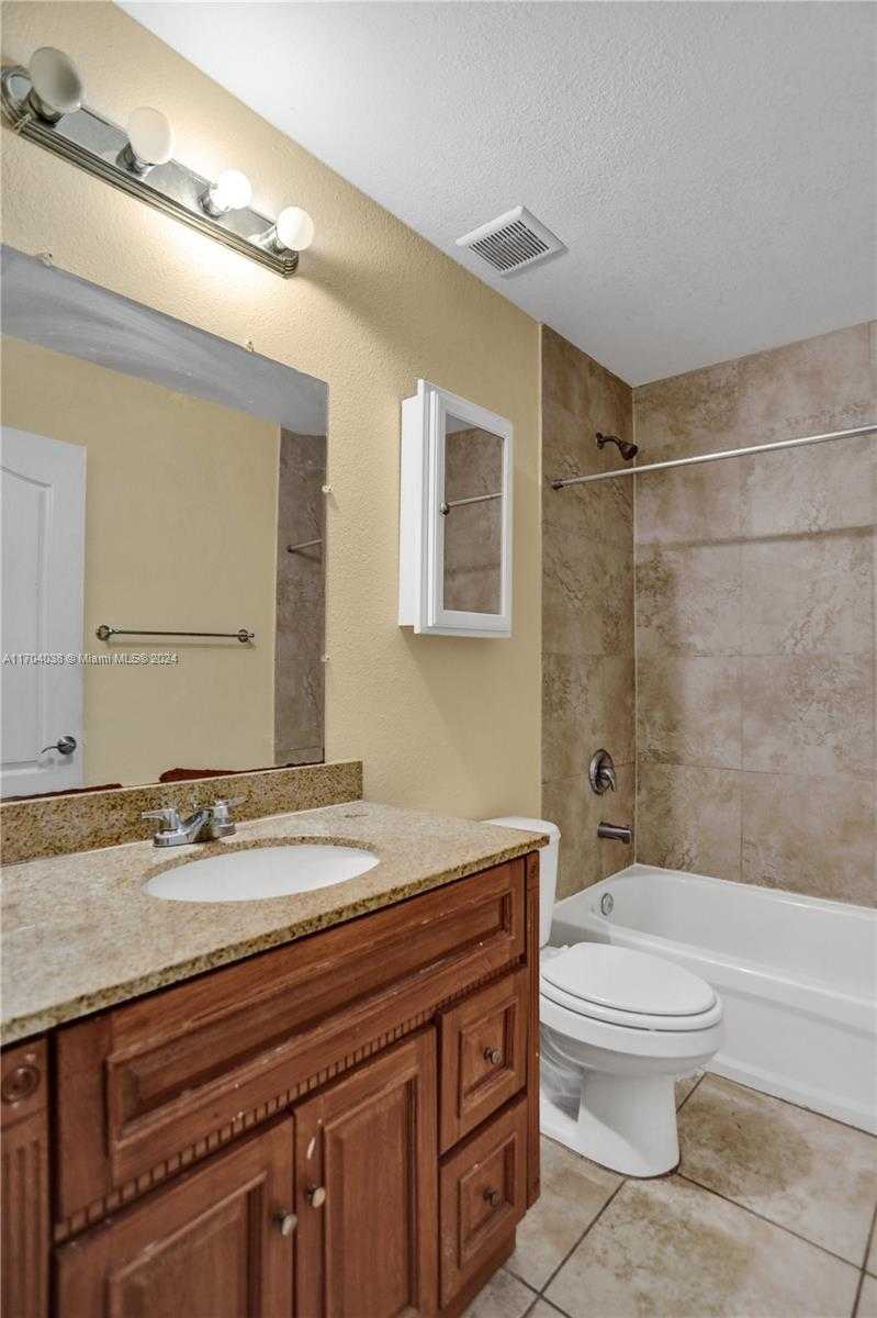 Small Image of 421 NORTH WEST 40TH CT #4, Oakland Park Number 20