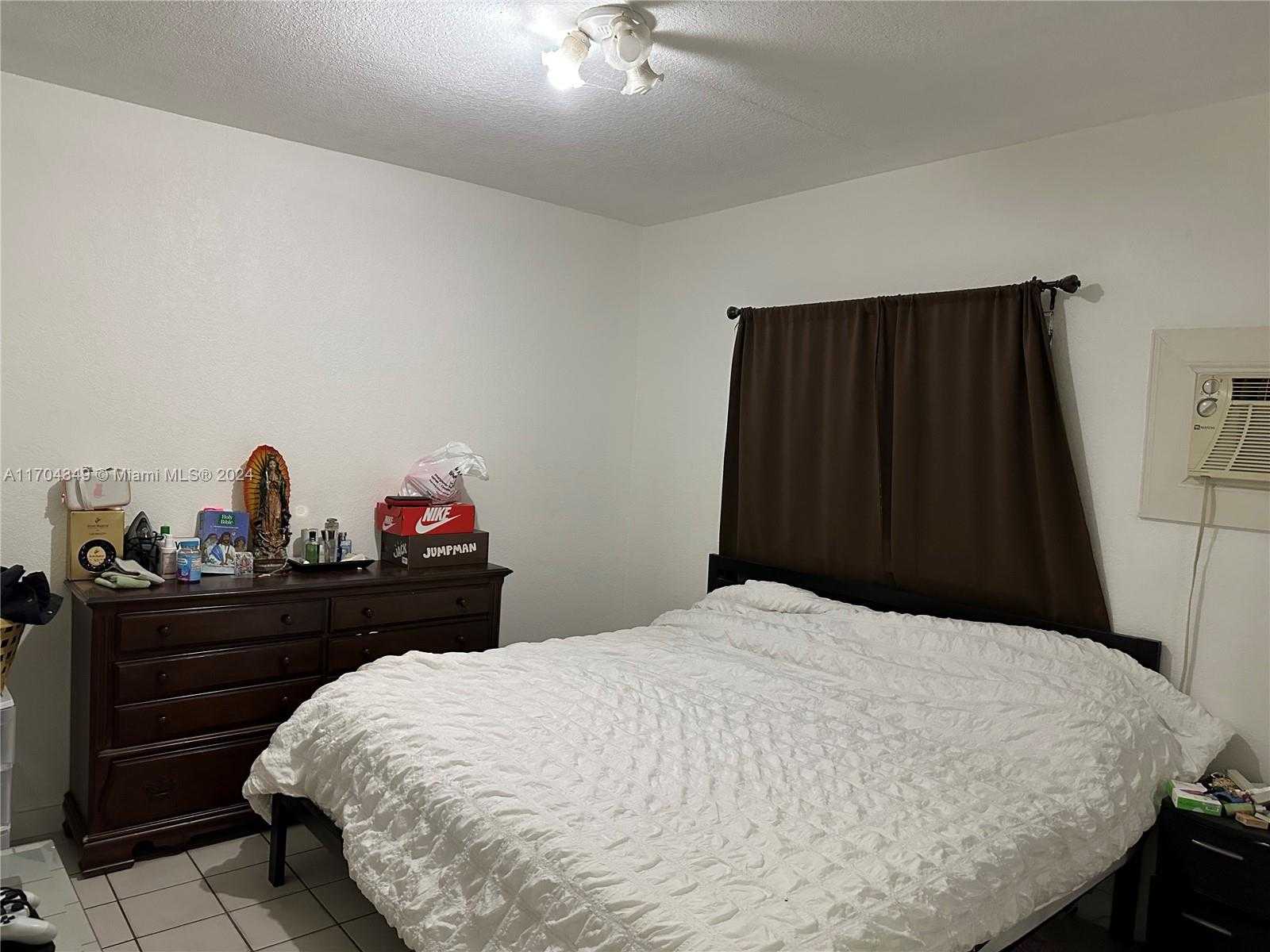 Small Image of 1838 NORTH WEST 18TH ST, Miami Number 7